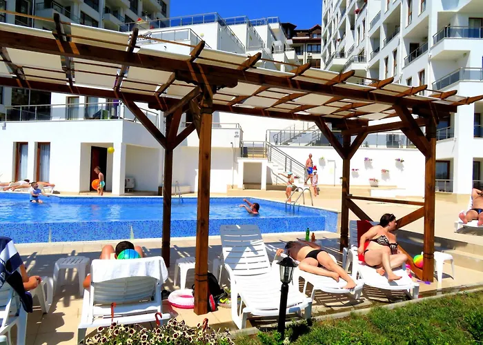 Апартаменти Бяла Клиф - Byala Cliff Apartments